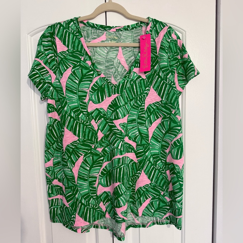 Lilly Pulitzer Etta Vneck Short Sleeve T-Shirt Conch Shell Pink  Size L NWT